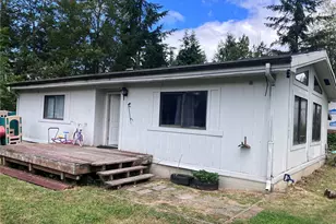 1710 E Trails End, Belfair, WA 98528 - Photo 3