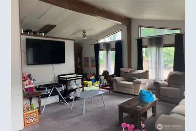 1710 E Trails End, Belfair, WA 98528 - Photo 9