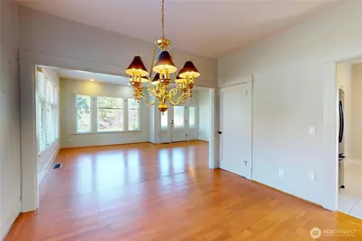 550 Ballentine Street, Raymond, WA 98577 - Photo 9