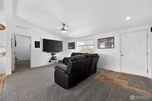 23708 Locust Way, Bothell, WA 98021 - Photo 5