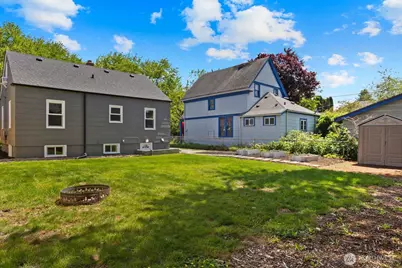 8111 10th Avenue S, Seattle, WA 98108 - Photo 33