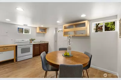 8111 10th Avenue S, Seattle, WA 98108 - Photo 29