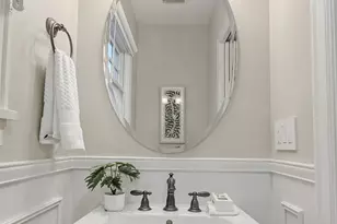 4839 NE 43rd St, Seattle, WA 98105 - Photo 15