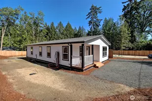 111 E Ashwood Ln, Shelton, WA 98584 - Photo 1