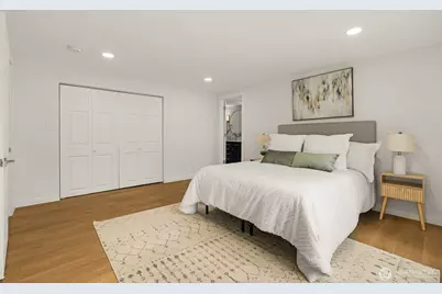 12569 37th Avenue NE, Seattle, WA 98125 - Photo 13