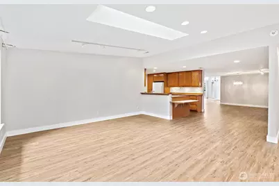 4404 230th Place SW, Mountlake Terrace, WA 98043 - Photo 7
