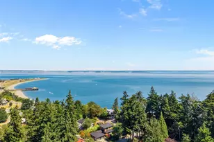 302 T St, Port Townsend, WA 98368 - Photo 3