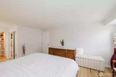 1760 W Sunn Fjord Lane #F 202, Bremerton, WA 98312 - Photo 23