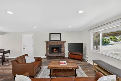 5503 Kingsway, Anacortes, WA 98221 - Photo 15