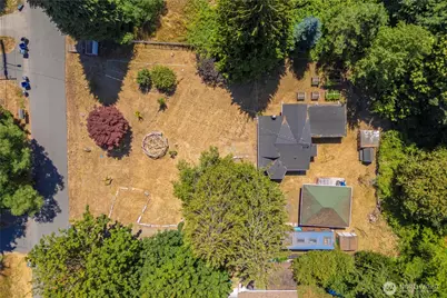 12027 10th Avenue S, Seattle, WA 98168 - Photo 33