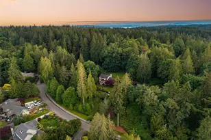 5791 Wimsey Ln NE, Bainbridge Island, WA 98110 - Photo 39