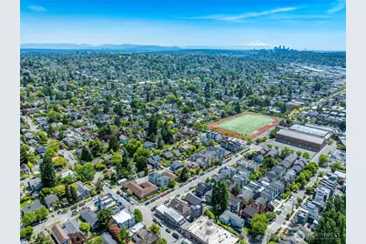6753 14th Avenue NW, Seattle, WA 98117 - Photo 37