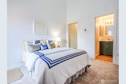 8407 18th Avenue W #4-102, Everett, WA 98204 - Photo 17