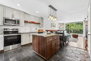 17001 Inglewood Road NE, Kenmore, WA 98028 - Photo 5