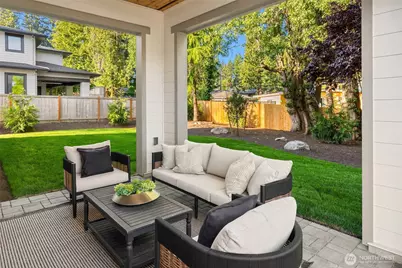 416 155th Avenue SE, Bellevue, WA 98007 - Photo 13