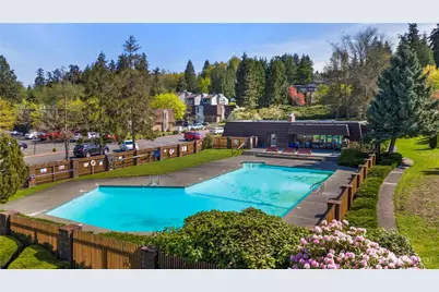 11008 NE 68th St #728, Kirkland, WA 98033 - Photo 35