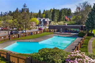 11008 NE 68th St, Kirkland, WA 98033 - Photo 35