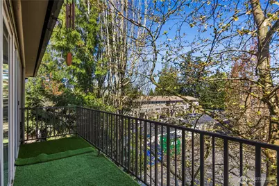 11008 NE 68th St #728, Kirkland, WA 98033 - Photo 25