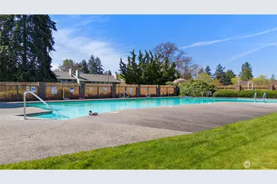 11008 NE 68th St #728, Kirkland, WA 98033 - Photo 31