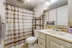 5703 318th Ave NE, Carnation, WA 98014 - Photo 9