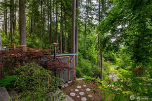 1059 Island Dr, Lummi Island, WA 98262 - Photo 25