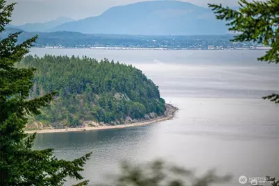 1059 Island Drive, Lummi Island, WA 98262 - Photo 3