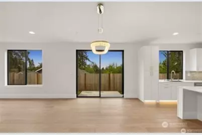 7607 NE 198th Court, Kenmore, WA 98028 - Photo 9
