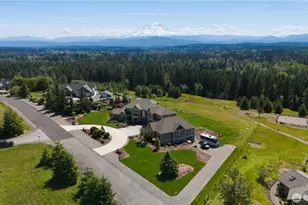 2416 Cascade Dr E, Roy, WA 98580 - Photo 35