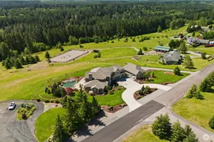 2416 Cascade Dr E, Roy, WA 98580 - Photo 37