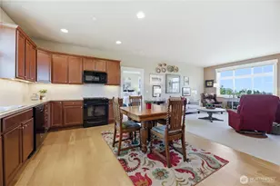 2416 Cascade Dr E, Roy, WA 98580 - Photo 27