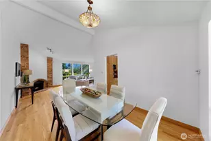 13800 SE 21st St, Bellevue, WA 98005 - Photo 11