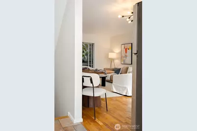 3406 W Government Way #7, Seattle, WA 98199 - Photo 3