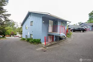 108 Kensington Ave SW, Kent, WA 98030 - Photo 11
