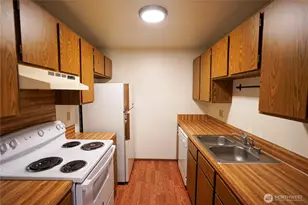 108 Kensington Ave SW, Kent, WA 98030 - Photo 25