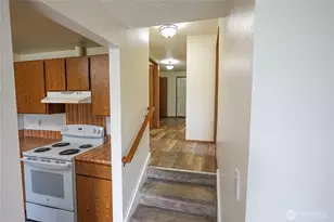 108 Kensington Ave SW, Kent, WA 98030 - Photo 21