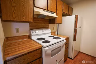 108 Kensington Ave SW, Kent, WA 98030 - Photo 29