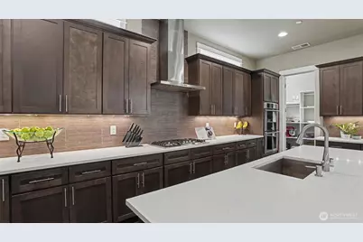 24020 NE 20th Street, Sammamish, WA 98074 - Photo 11