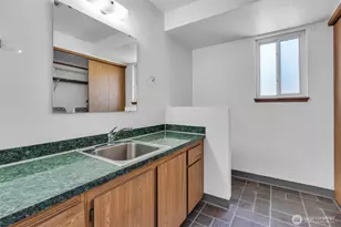 1204 31st St NE, Auburn, WA 98002 - Photo 11