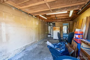 1204 31st St NE, Auburn, WA 98002 - Photo 5