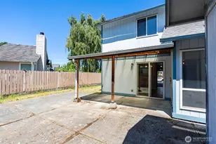 1204 31st St NE, Auburn, WA 98002 - Photo 9