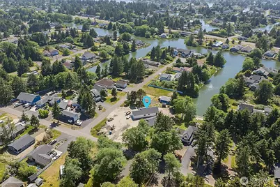 647 Skamokawa Court SE, Ocean Shores, WA 98569 - Photo 3