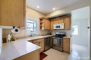 7431 S Park Ave, Tacoma, WA 98408 - Photo 7