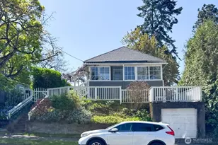 3943 S Orcas St, Seattle, WA 98118 - Photo 1