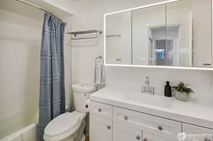 701 122nd Ave NE, Bellevue, WA 98005 - Photo 17