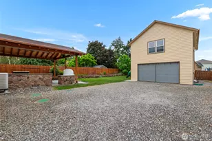 104 35th St NW, East Wenatchee, WA 98802 - Photo 31