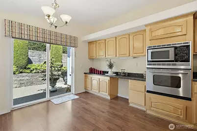 21804 SE 272nd Place, Maple Valley, WA 98038 - Photo 9