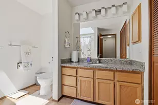 9522 1st Ave NE, Seattle, WA 98115 - Photo 13