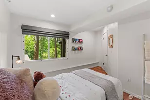 14317 SE 49th St, Bellevue, WA 98006 - Photo 33
