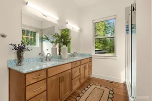 10143 Battle Point Dr NE, Bainbridge Island, WA 98110 - Photo 25