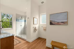 10143 Battle Point Dr NE, Bainbridge Island, WA 98110 - Photo 27